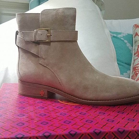 Tory Burch Brooke Ankle Bootie - Picture 3 of 5